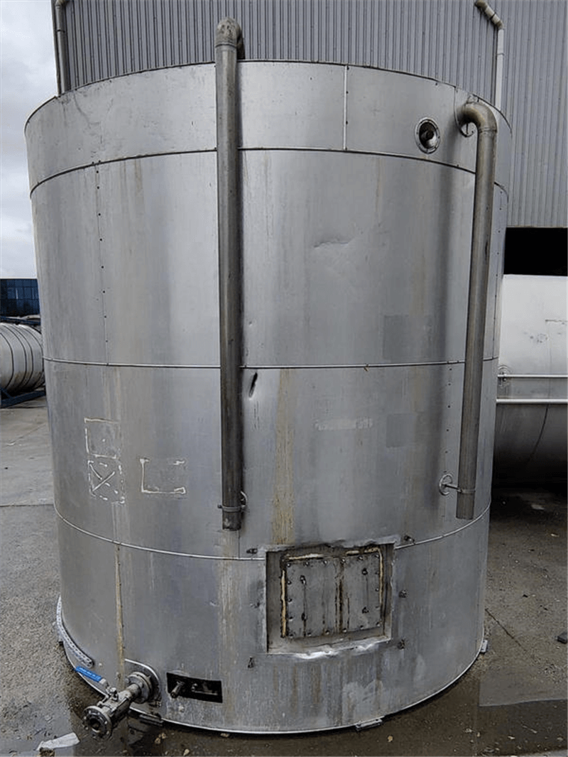 03.44.UN.01 - Used storage tank